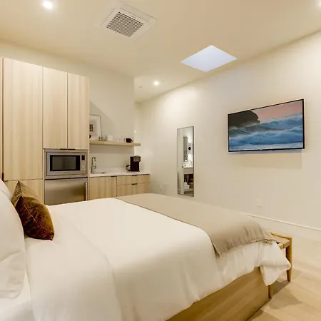 Casa De La Vina - Boutique Suites In Downtown Santa Barbara Exterior photo