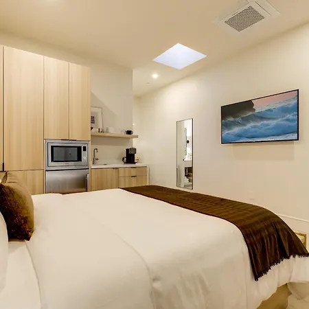 Casa De La Vina - Boutique Suites In Downtown Santa Barbara Exterior photo