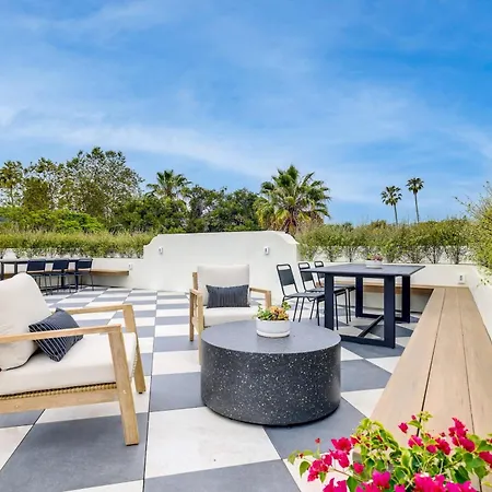 Casa De La Vina - Boutique Suites In Downtown Santa Barbara Exterior photo