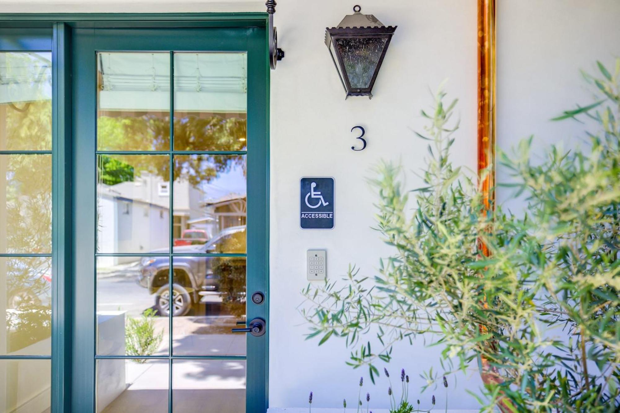 Casa De La Vina - Boutique In Downtown Appartamento