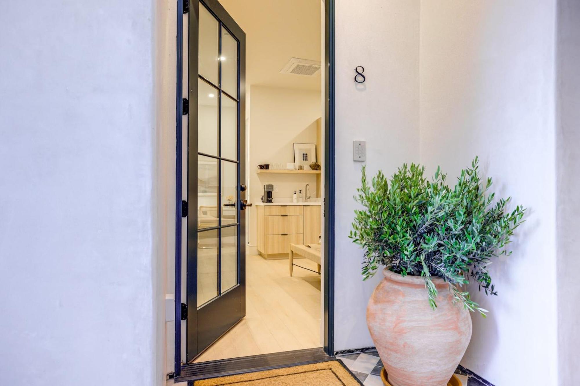 Casa De La Vina - Boutique In Downtown Apartamento Santa Bárbara